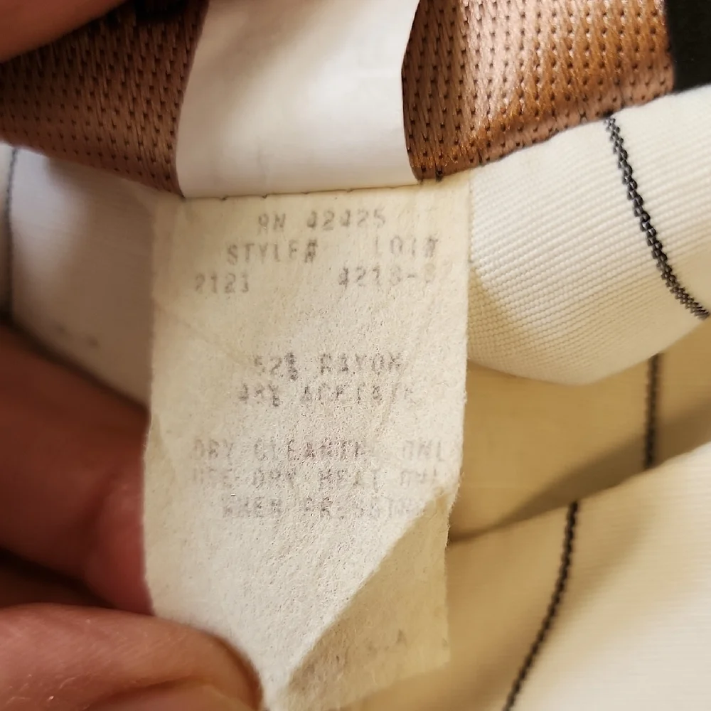 Elegant Cream Striped Mini Dress - Picture 11 of 11